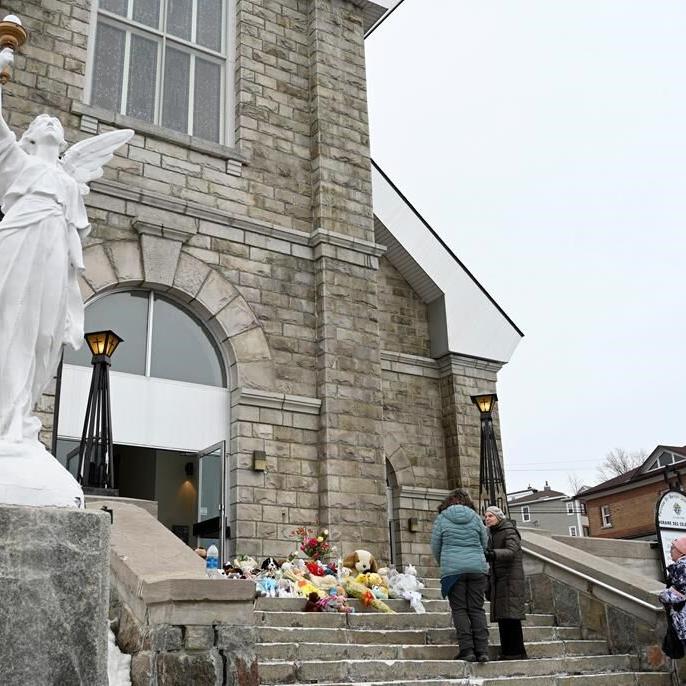 Mass held to honour victims in Quebec town where pedestrians were struck by truck